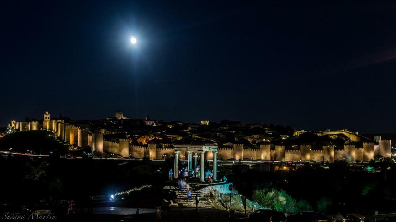La Casa De La Luna Ávila 외부 사진